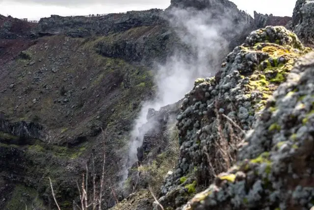 נאפולי הר געש וזוב - מסלול טיול עצמאי ברכב credit to getyourguide.com