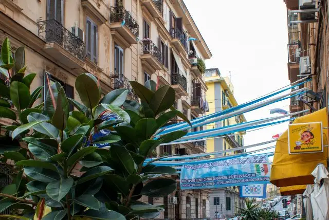 נאפולי ביום אחד - המלצה למסלול טיול רגלי