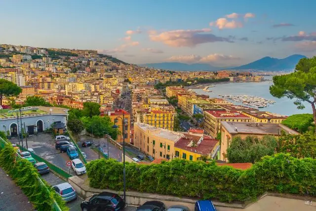 נאפולי ביומיים - 2 ימי טיול בנאפולי והסביבה מסלול מומלץ למטיילים