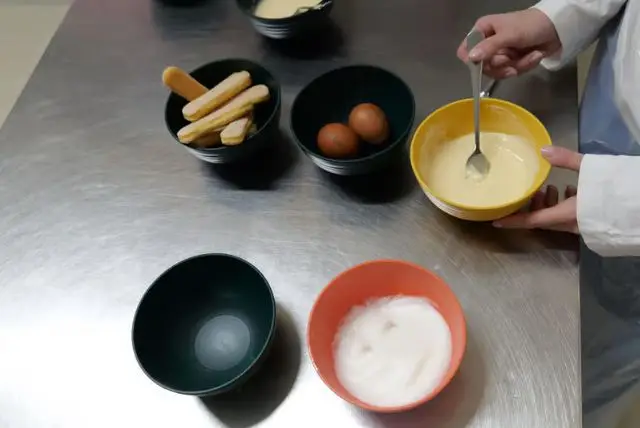 סדנת טירמיסו בנאפולי credit to getyourguide.com