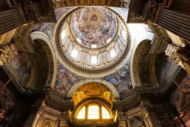 כרטיס משולב לסן ג'נארו וקרוואג'ו בנאפולי credit to getyourguide.com