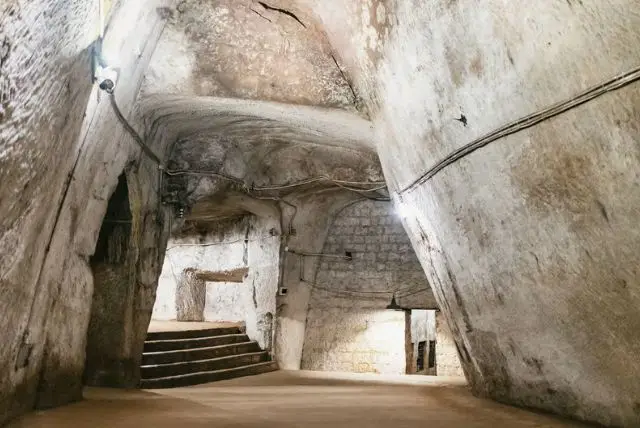 נאפולי התת קרקעית כל מה שחשוב לדעת credit to getyourguide.com