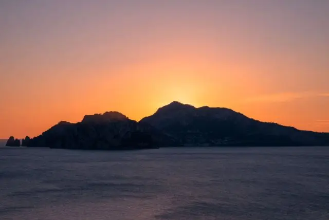 מה יש לעשות באזור נאפולי? 5 יעדים שאסור לפספס