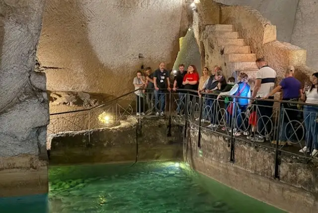נאפולי תחתית - נאפולי מתחת לקרקע (Napoli Sotterranea ) היא משהו שאסור לפספס credit to headout.com