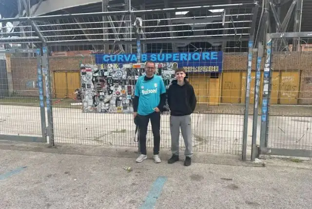 נאפולי דברים לעשות לאוהבי כדורגל credit to getyourguide.com