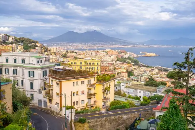 אזור הרובע ההיסטורי של נאפולי