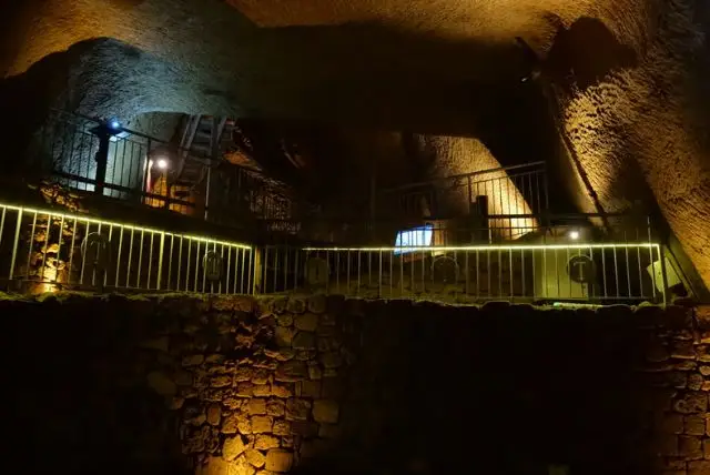 מוזיאון לאפיס בנאפולי (LAPIS Museum) credit to getyourguide.com