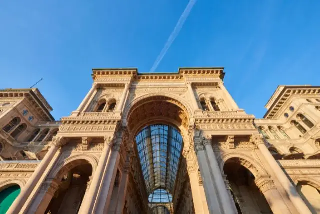 Galleria del Tempo בארמון המלכותי של נאפולי – מסע אינטראקטיבי בתולדות העיר